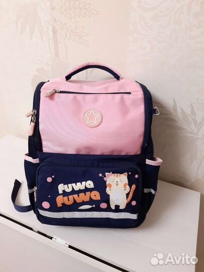 Школьный рюкзак