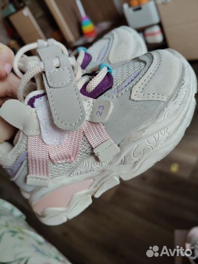 Кроссовки детские