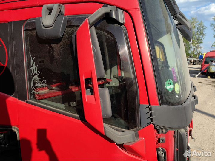 Комплект зеркал volvo FH4 2015 год