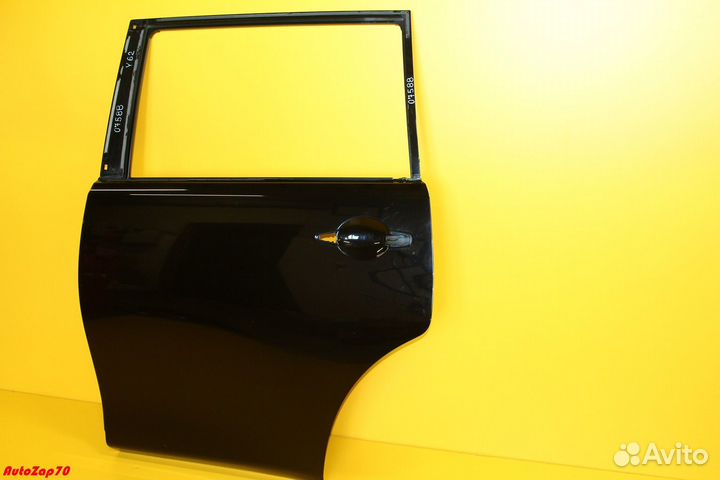 Nissan Patrol (Y62) Дверь задняя левая