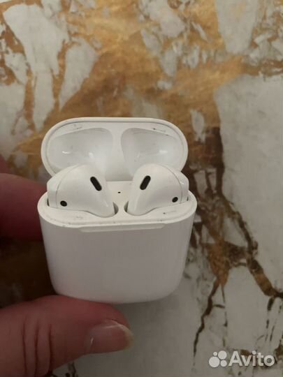 Беспроводные наушники apple airpods 1-го поколения