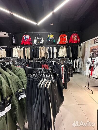 Требуется продавец консультант