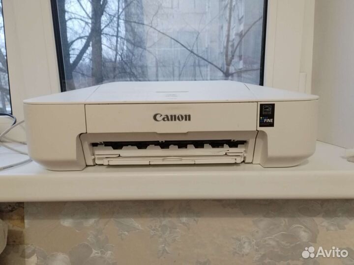 Цветной струйный принтер canon