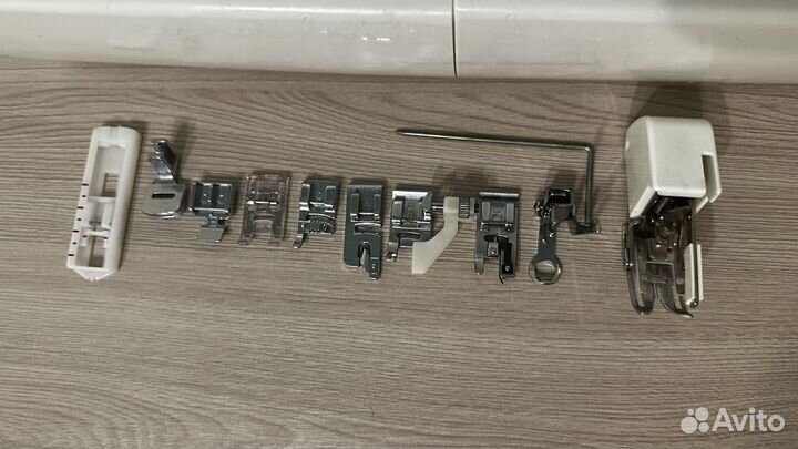 Швейная машина Astralux 9910