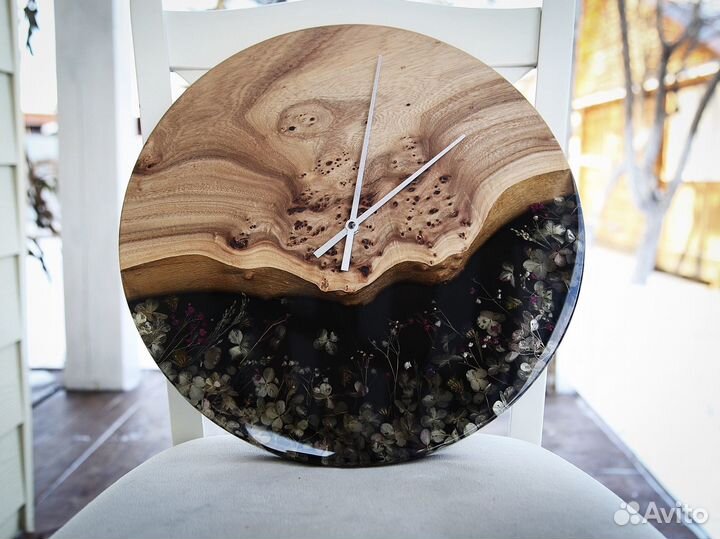 Часы из дерева, часы из смолы