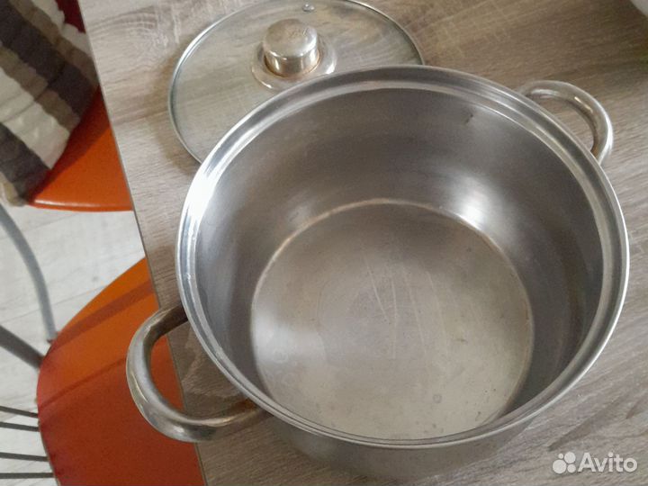 Кастрюля из чистой нержавейки 3л