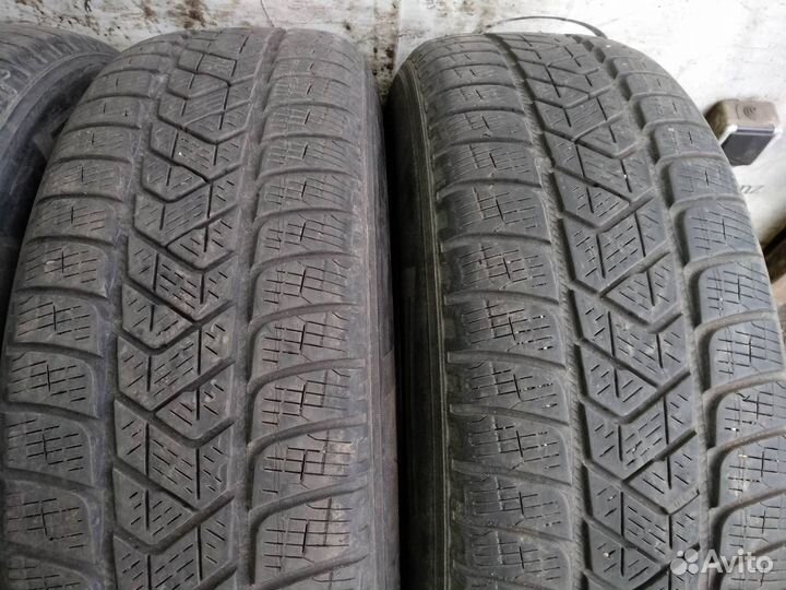 Pirelli Scorpion Winter 215/65 R17 99H
