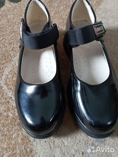 Туфли на девочку