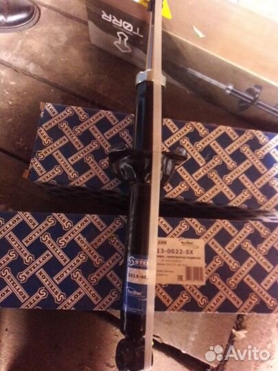 Стойки амортизатора