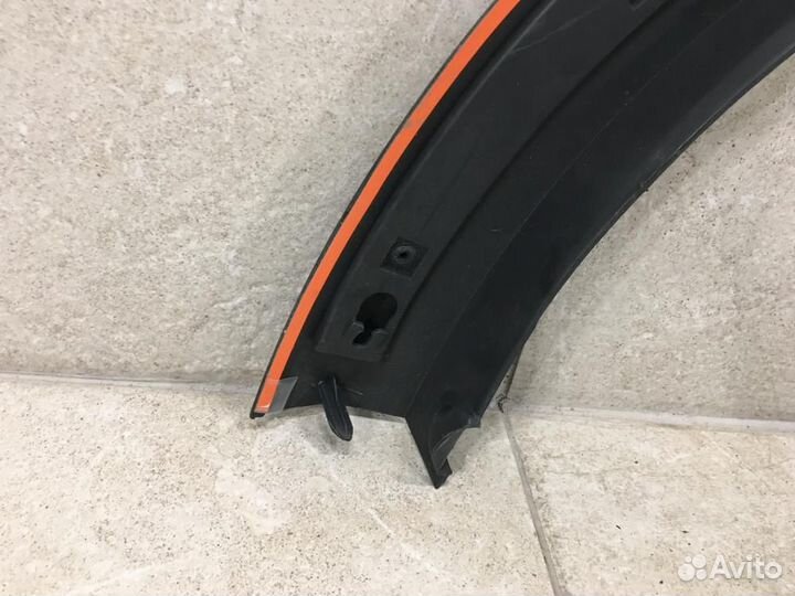 Накладка переднего крыла левого Volvo XC90 C 79 20