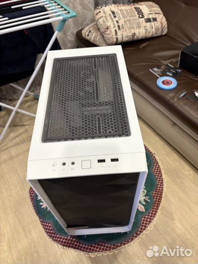 Корпус Fractal Design Meshify C белый