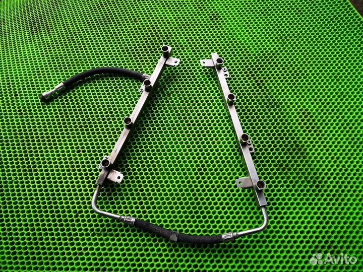 Рейка топливная рампа для BMW 7-серия E65/E66