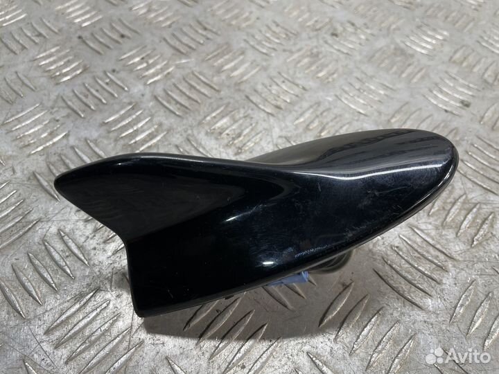 Антена Lexus LS 460 / 600 (4)