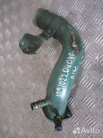 Патрубок системы охлаждения Volvo 21695473