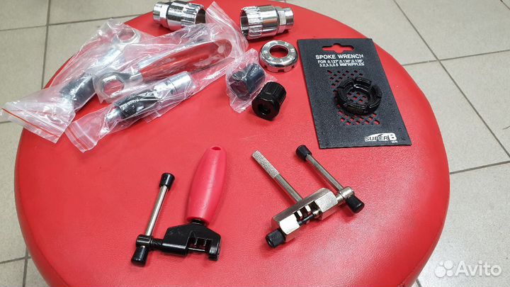 Выжимка цепи велосипедная ,ключ для цепи