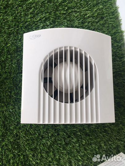 Вентилятор вытяжной 100 мм