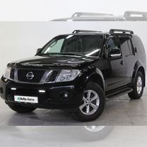 Nissan Pathfinder 2.5 AT, 2014, 107 560 км, с пробегом, цена 2 190 000 руб.