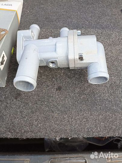 Термостат ваз 2110,Приора, 2113 новый