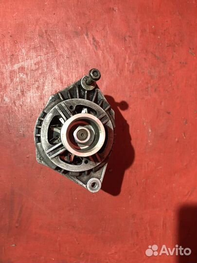 Генератор Ваз 2110 2114 2115 отл.сост