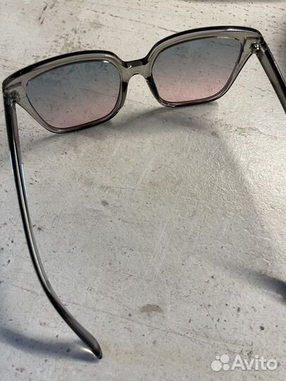 Солнцезащитные очки женские