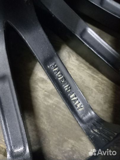 Комплект колес R18, 5x112, ет30, цо 66.6