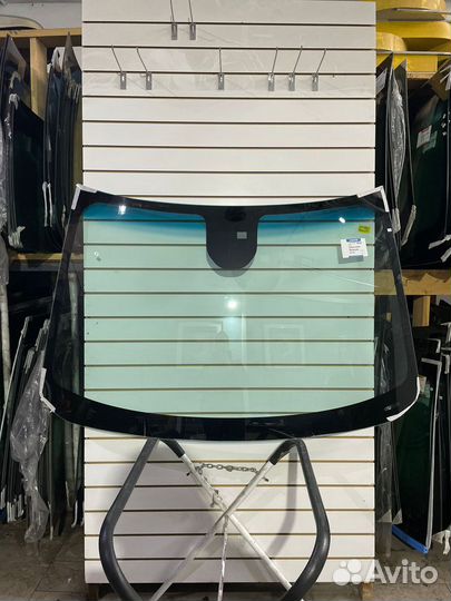 Лобовое стекло Шевроле Орландо