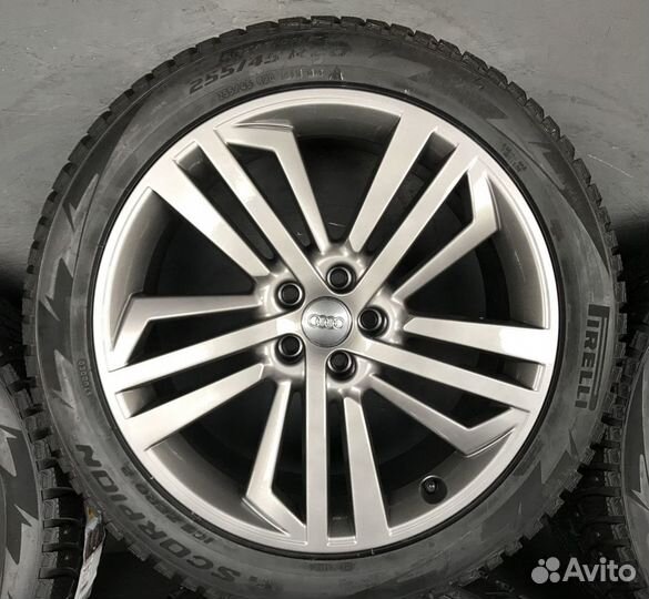Оригинальные колеса на Audi Q5 New FY R20