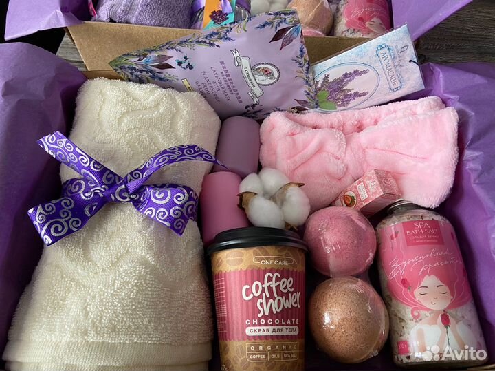 Подарок девушке женщине на день рождения