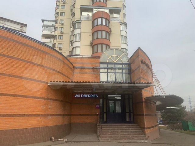 Сдам торговое помещение, 126 м²