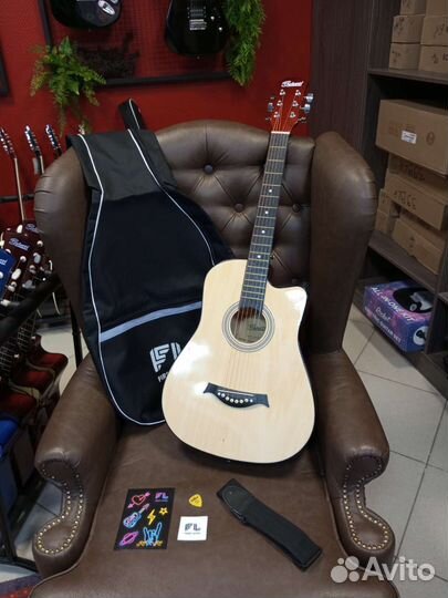 Акустическая гитара набор гитара+чехол+аксессуары