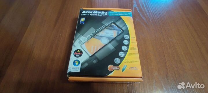 Avermedia AverTV express 34 card TV FM remote