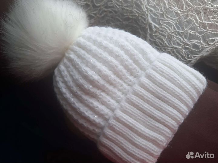 Шапка для девочки новая