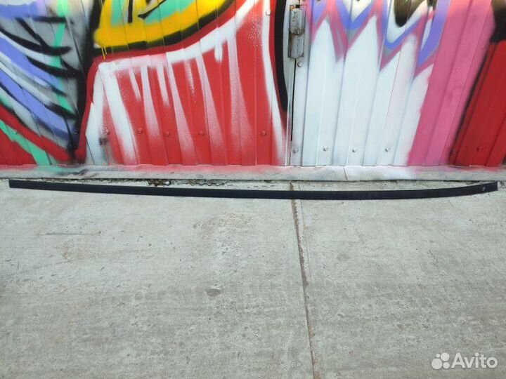 Молдинг на крышу правый Nissan Dualis NJ10-049131