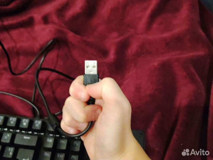 Игровая клавиатура defendor с подсветеой