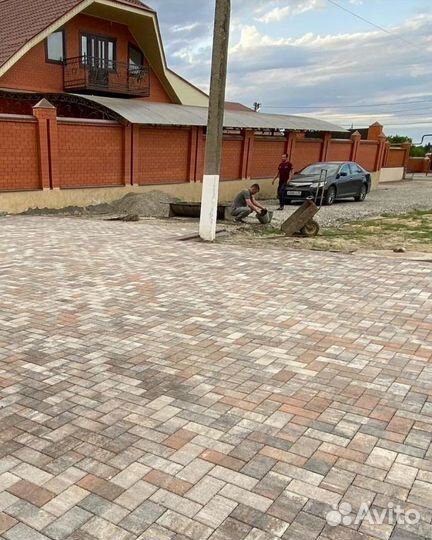 Укладка тротуарной плитки / Укладка брусчатки