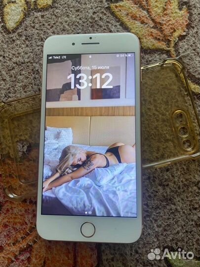 iPhone 8 Plus, 64 ГБ