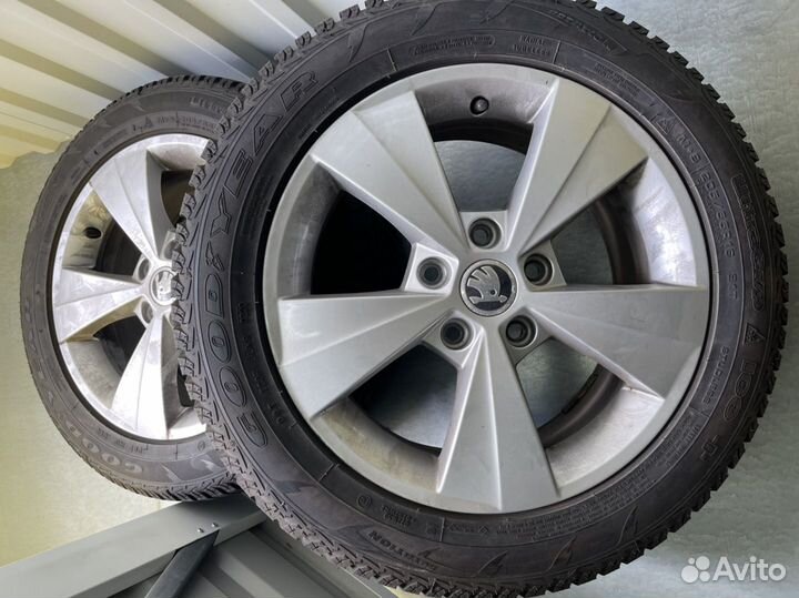 Goodyear UltraGrip Ice+ 205/55 R16 91T