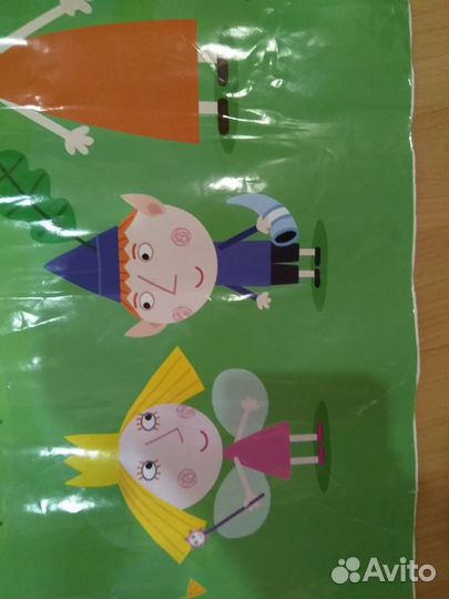 Фотообои на самоклейке 106*60 Бен и Холли