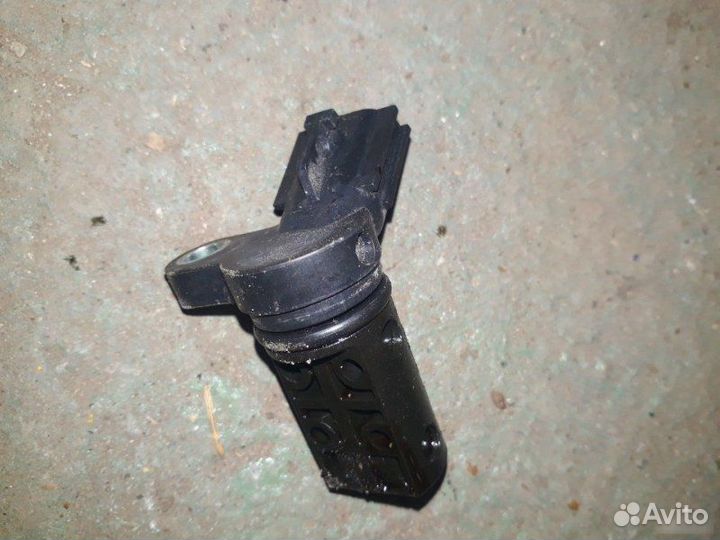 Датчик коленвала распредвала холостого хода Nissan