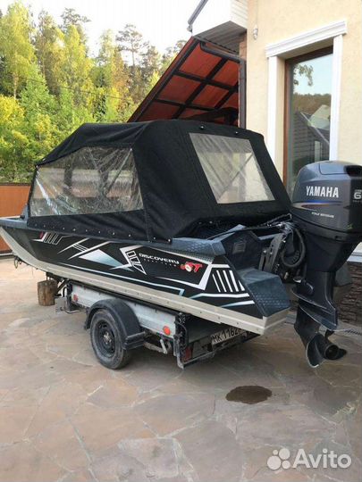 Продам лодку discovery