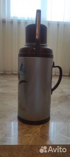 Термос китайский новый на 3.2 л.1989год