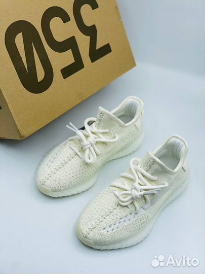 Кроссовки adidas Yeezy Boost 350 V2 