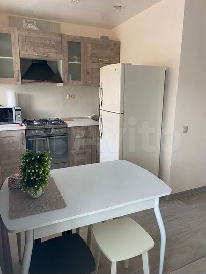 2-к. квартира, 42 м², 2/5 эт.