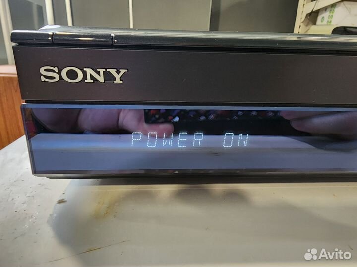 Blu-ray плеер Sony BDP S-300