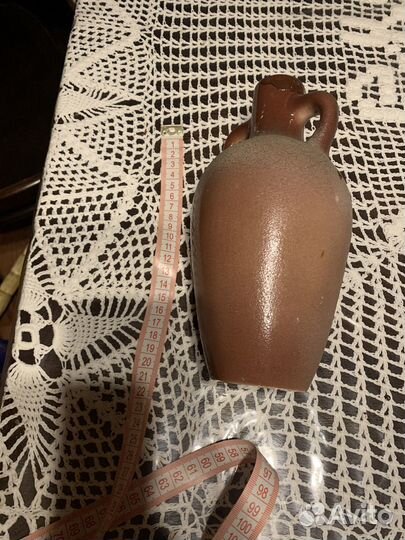 Глиняные бутылки из под вина