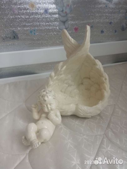 Фигурка из полистоуна