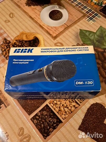 Универсальный динамический микрофон DM-130