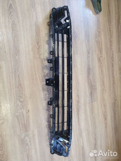 Решетка бампера передняя Haval Jolion 2020