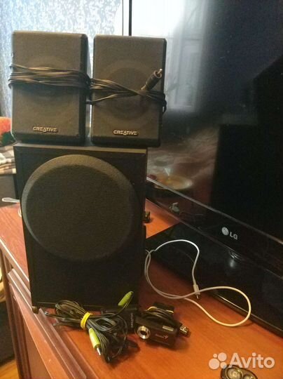 Сабвуфер, колонки, камера, увеличить звука