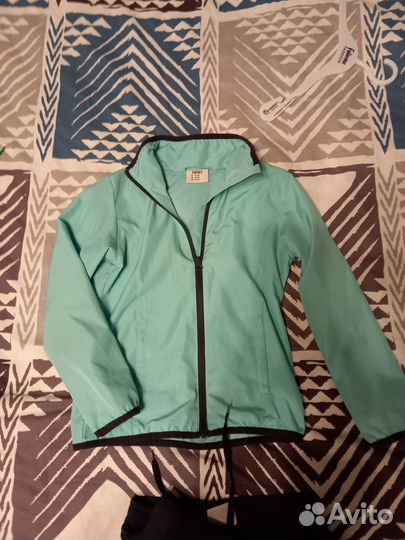 Спортивный костюм на девочку 122-128